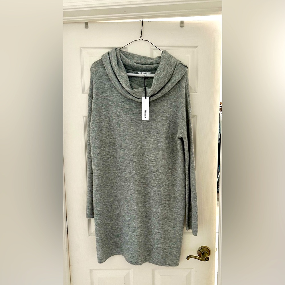 New BB Dakota Sweater Dress Size Large Grey Long Sleeve